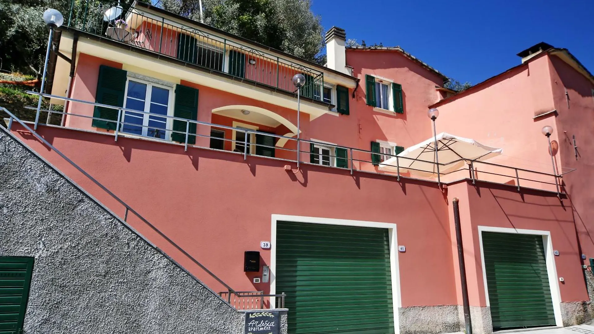 Ardesia Apartment Crocetta  0*, Crocetta (Liguria)